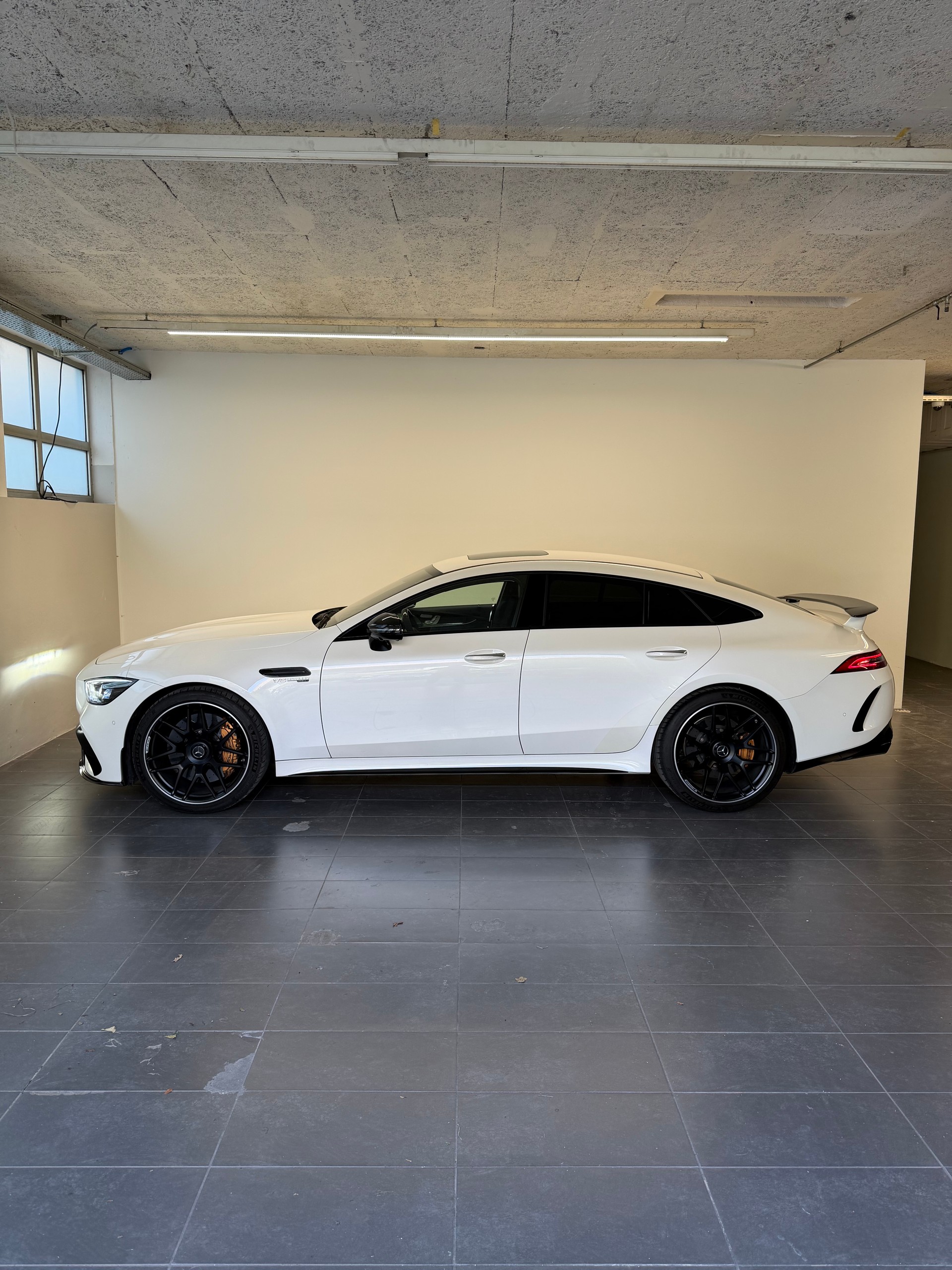 MERCEDES-BENZ AMG GT 4 63 S 4Matic+ Speedshift MCT-image-2