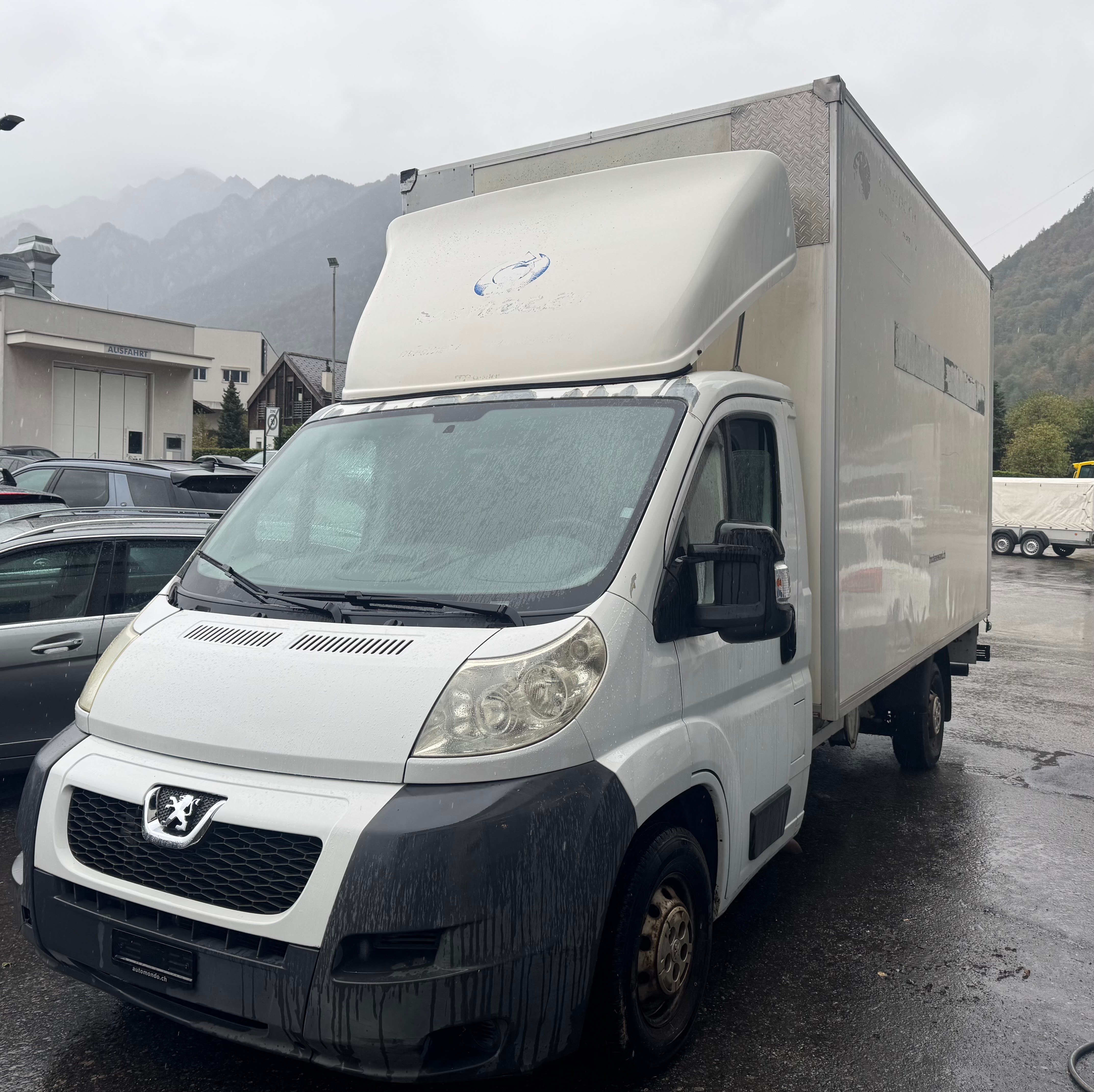 Car photo