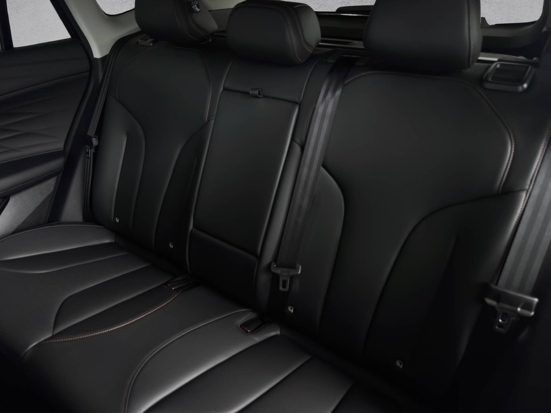 MG HS 1.5 Hybrid Luxury-image-11