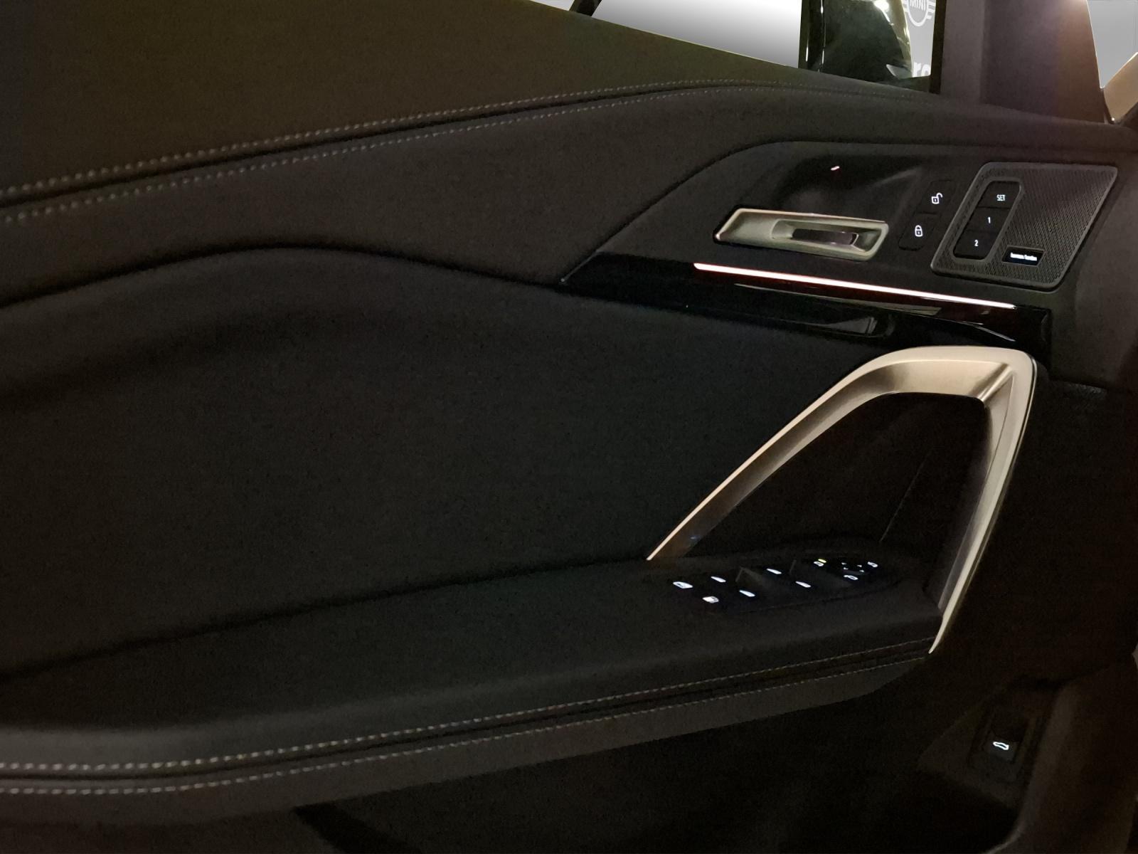 BMW X1 U11 30e xDrive paddles-image-8