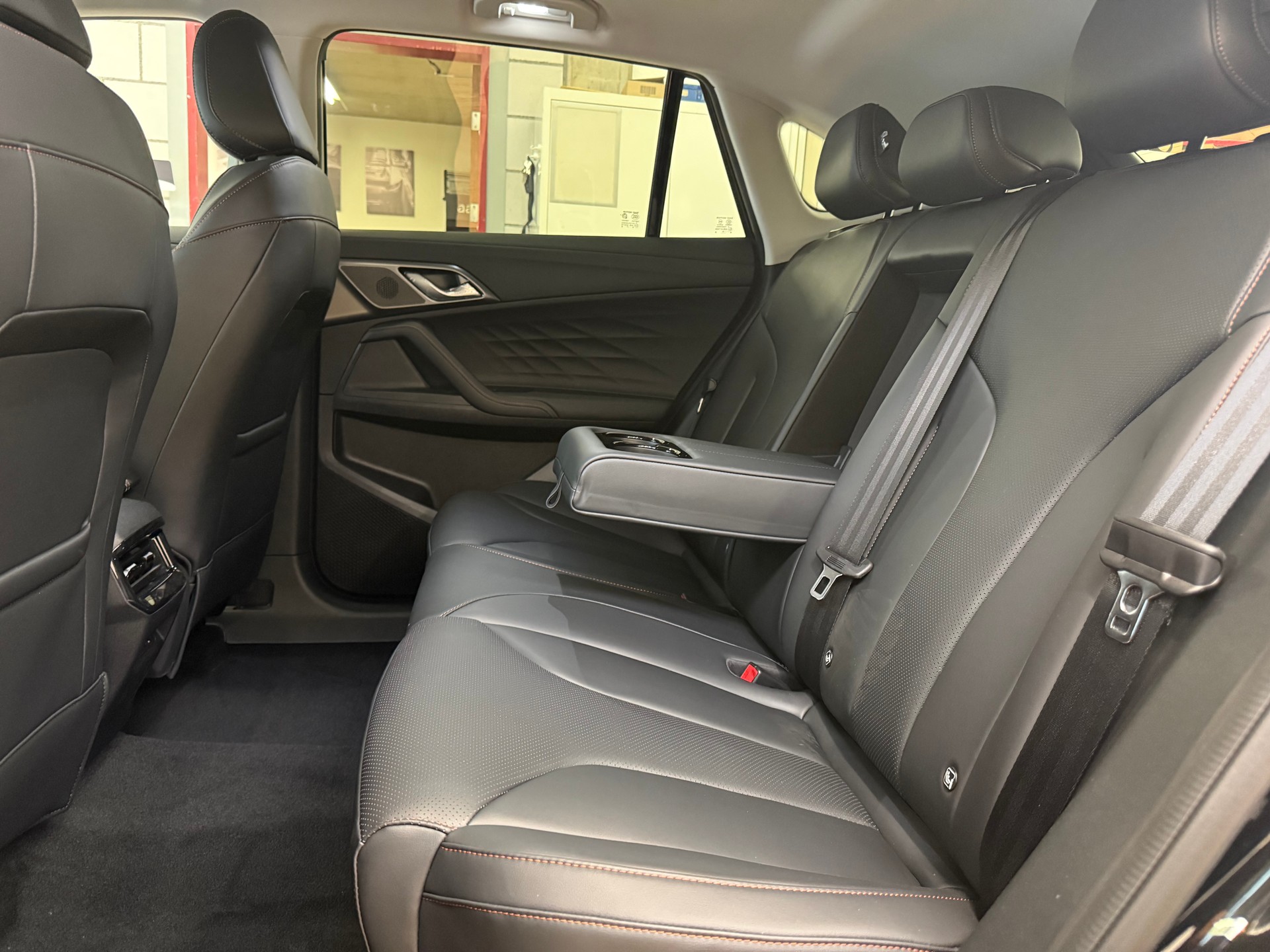 MG HS 1.5 Vollhybrid Luxury-image-18