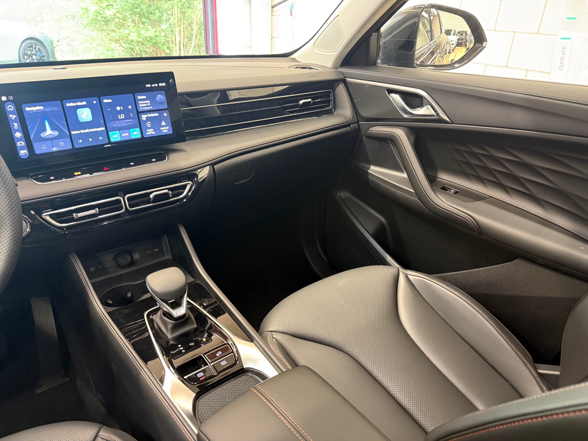 MG HS 1.5 Vollhybrid Luxury-image-10