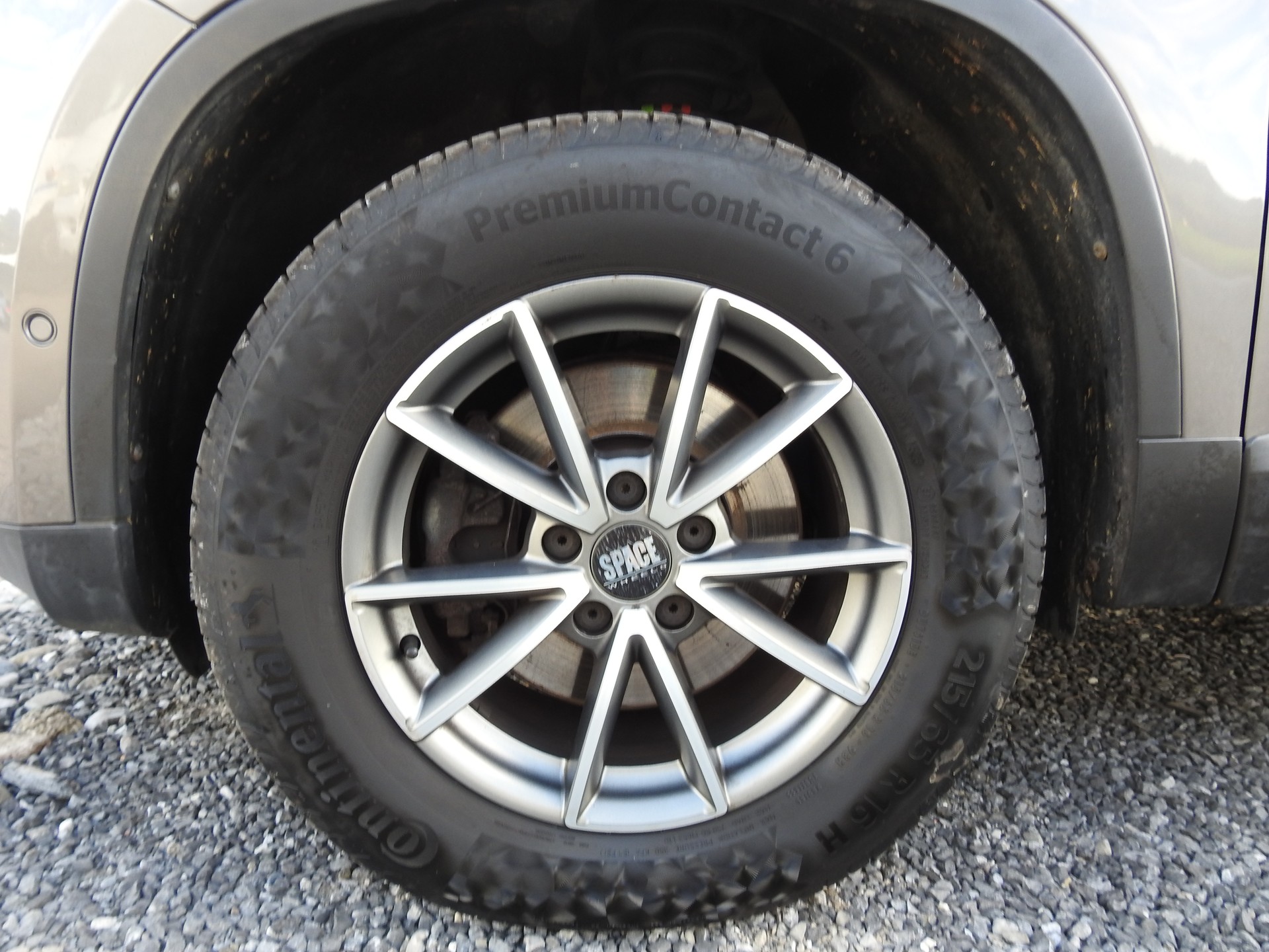 VW Tiguan 2.0 TDI Sport&Style Tiptronic-image-8