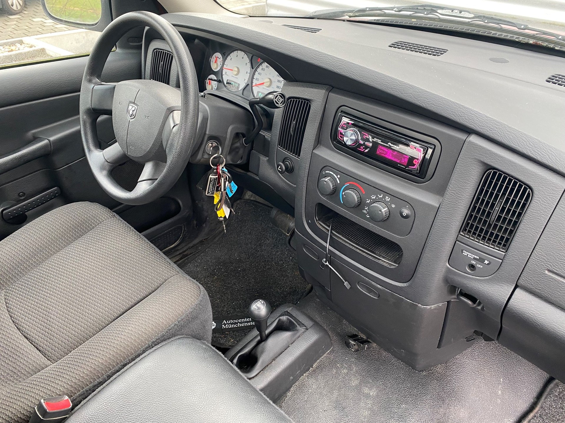 DODGE DODGE RAM 1500-image-9