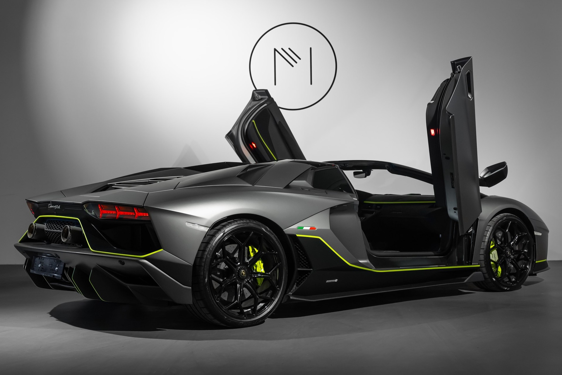 LAMBORGHINI Aventador LP780-4 Roadster E-Gear Ultimae-image-8