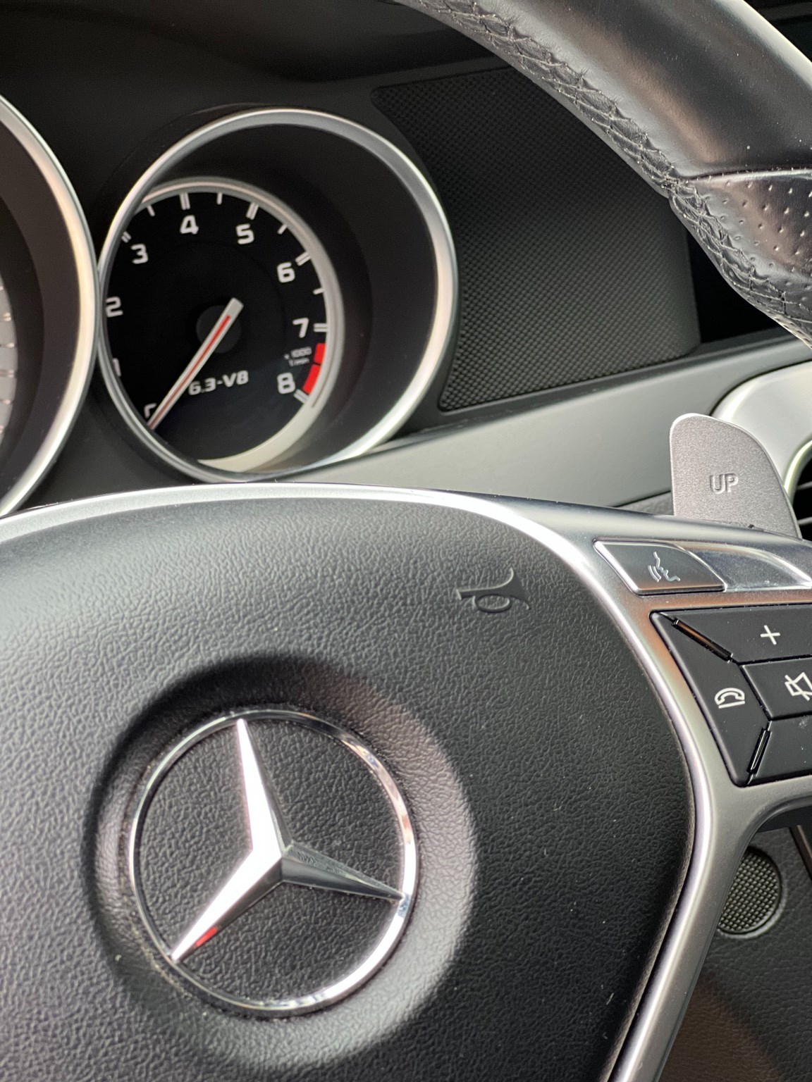 MERCEDES-BENZ C 63 AMG Avantgarde Speedshift MCT-image-11