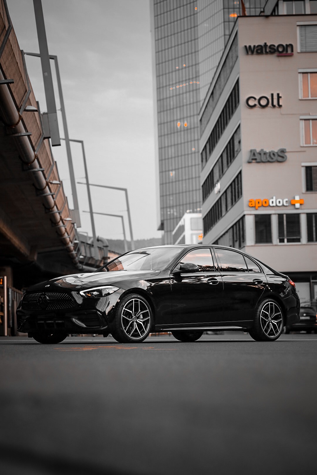 MERCEDES-BENZ C 200 4Matic AMG Line-image-0
