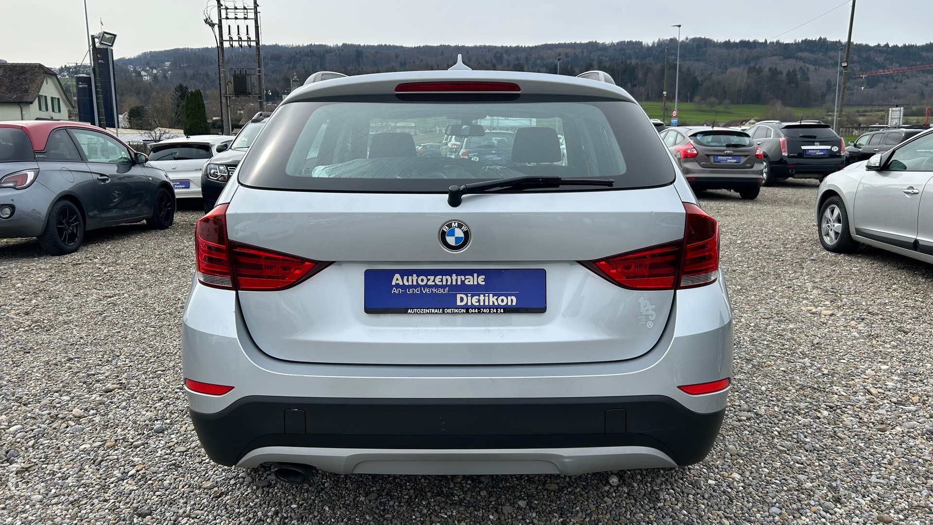 BMW X1 sDrive 20d Efficient-Dynamics Edition-image-12