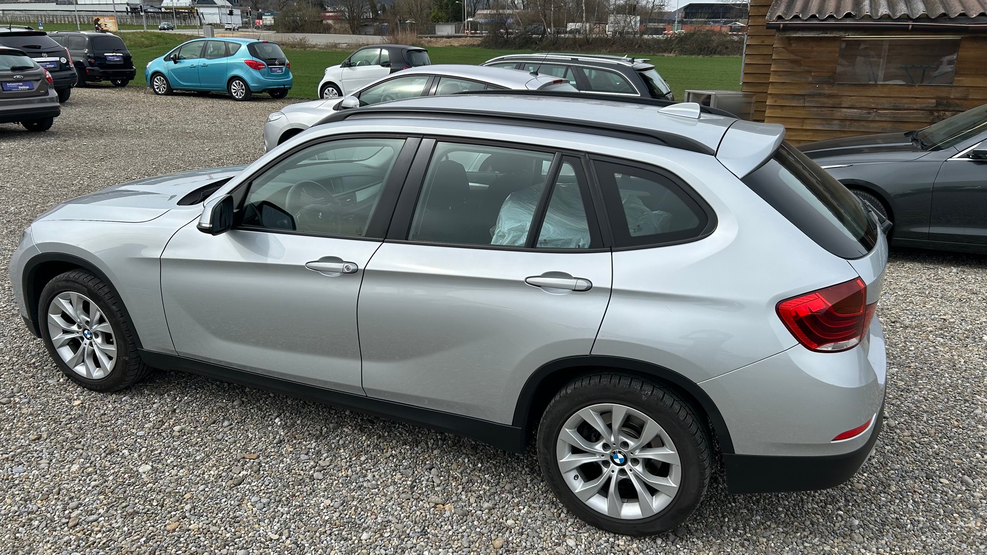 BMW X1 sDrive 20d Efficient-Dynamics Edition-image-10