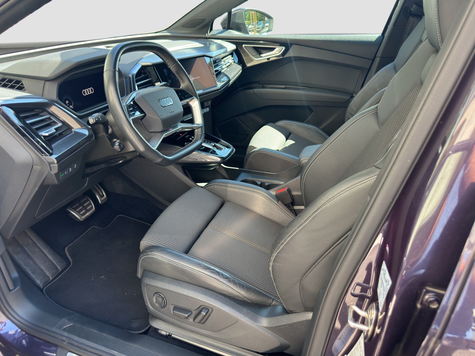 AUDI Q4 e-tron 35-image-7