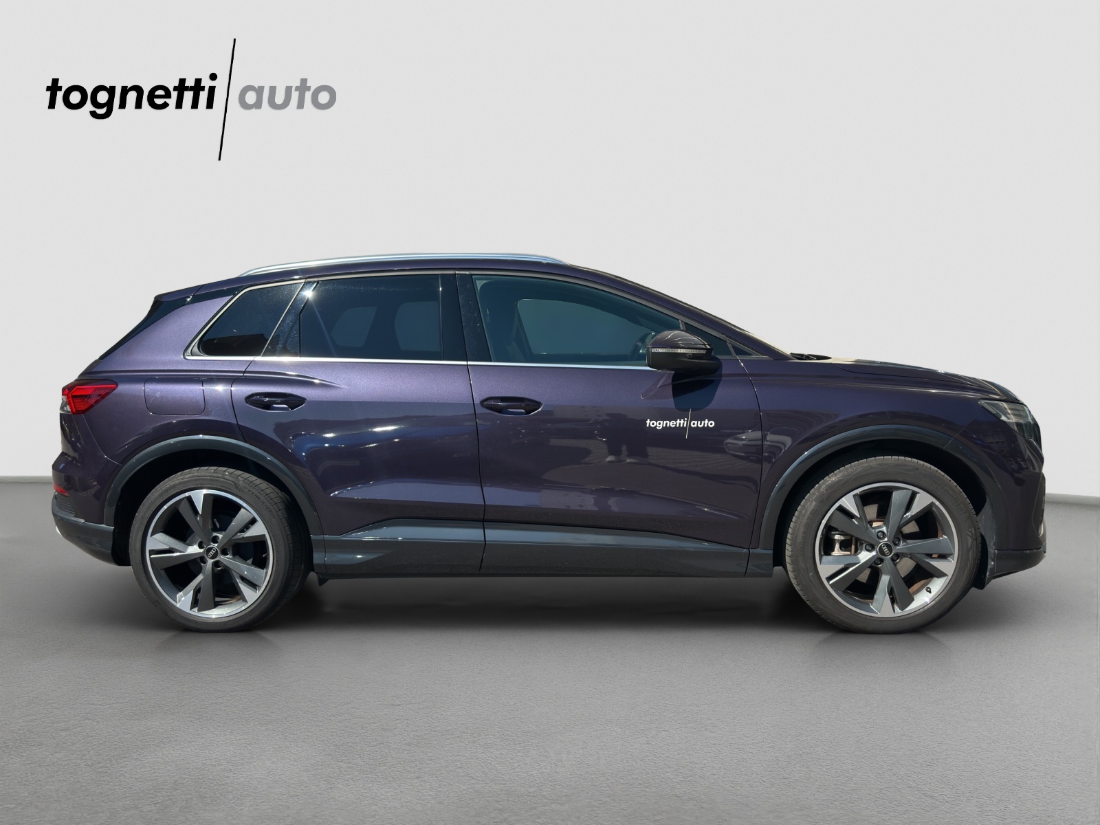 AUDI Q4 e-tron 35-image-2
