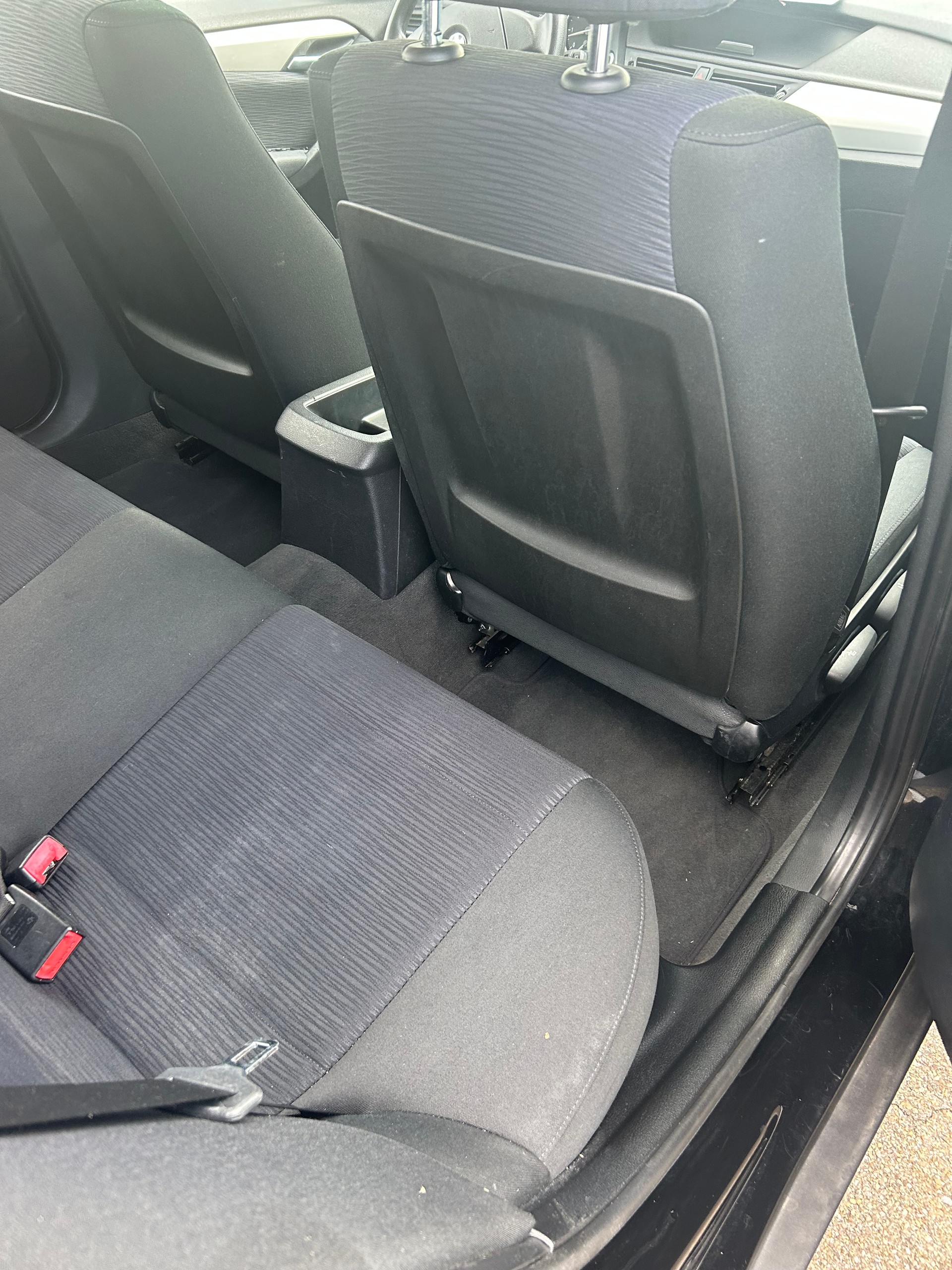 BMW X1 sDrive 18i xLine-image-2