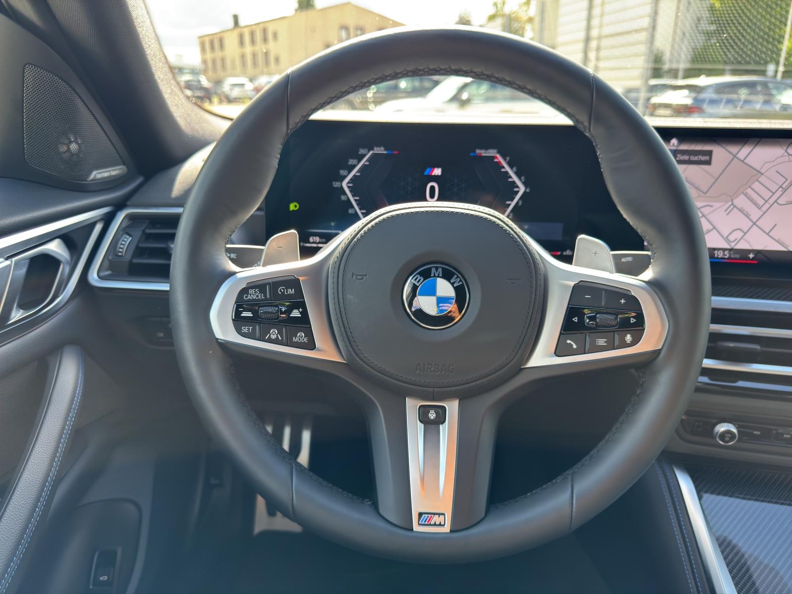 BMW M440i xDrive Gran Coupé-image-10