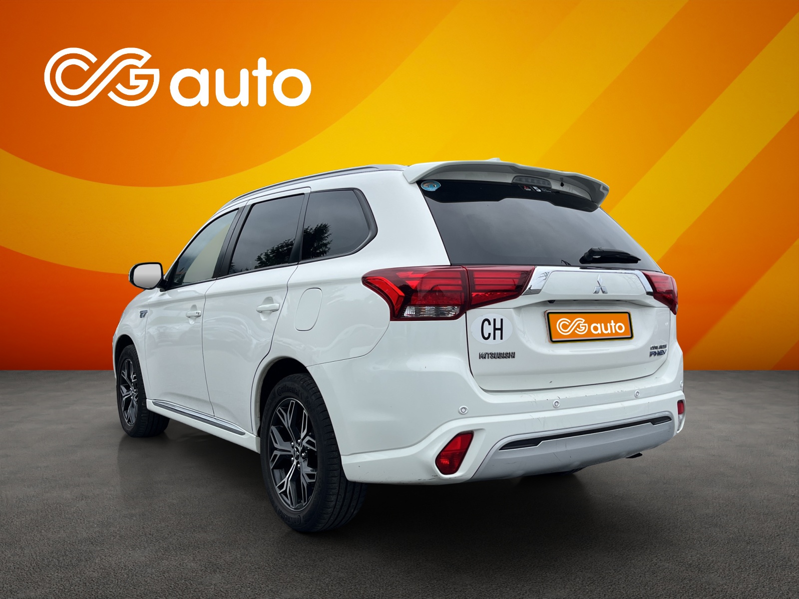 MITSUBISHI Outlander 2.4 PHEV Value 4WD Automatic-image-5
