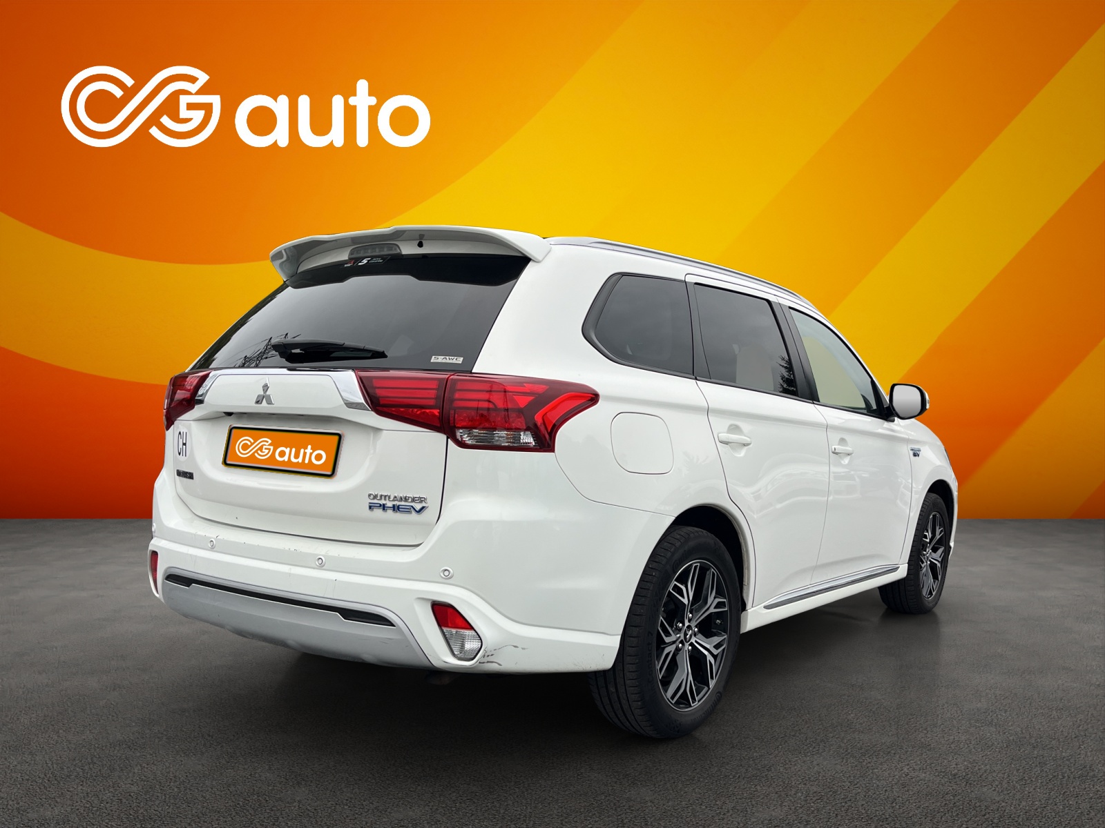 MITSUBISHI Outlander 2.4 PHEV Value 4WD Automatic-image-6