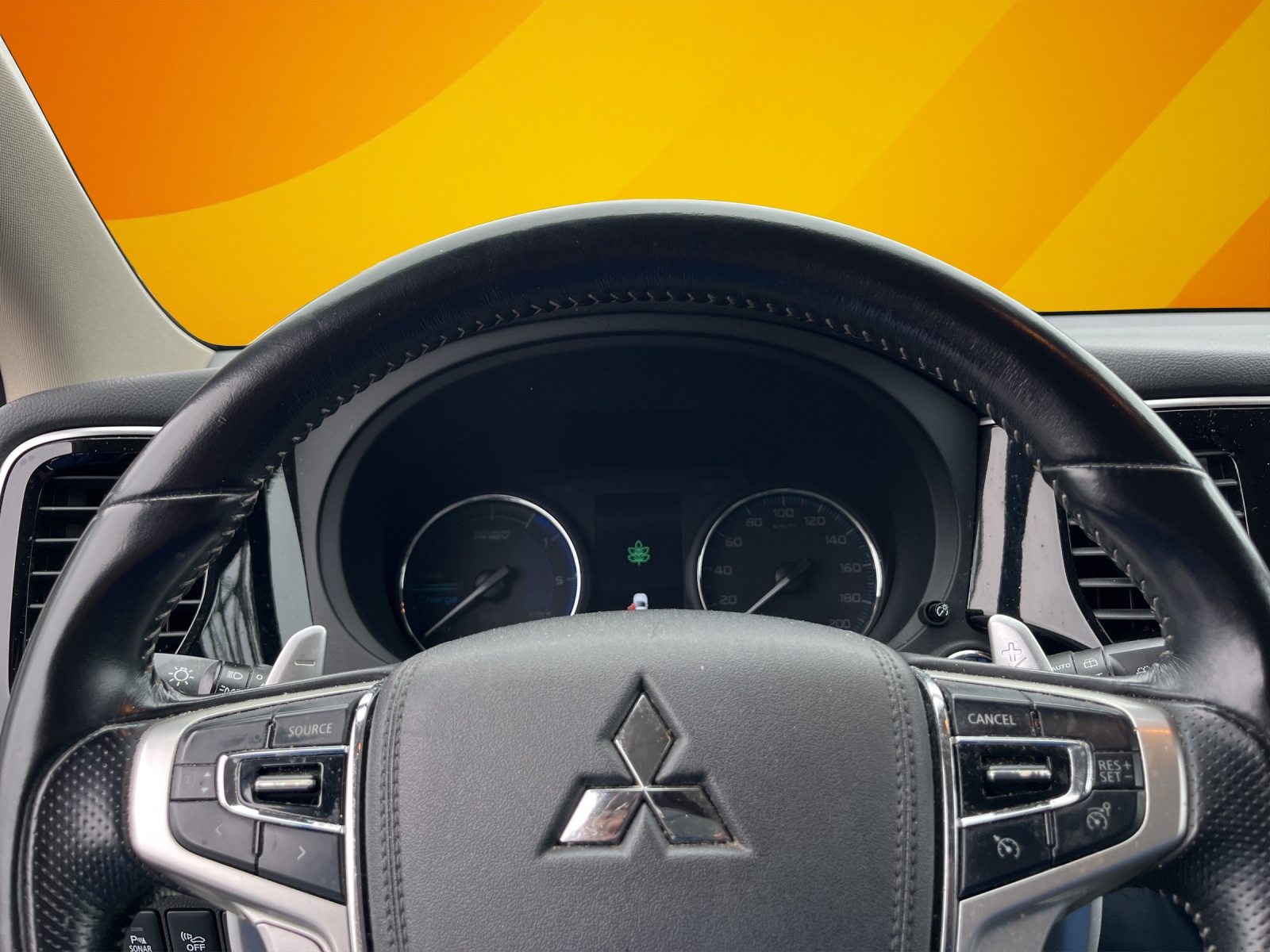 MITSUBISHI Outlander 2.4 PHEV Value 4WD Automatic-image-13