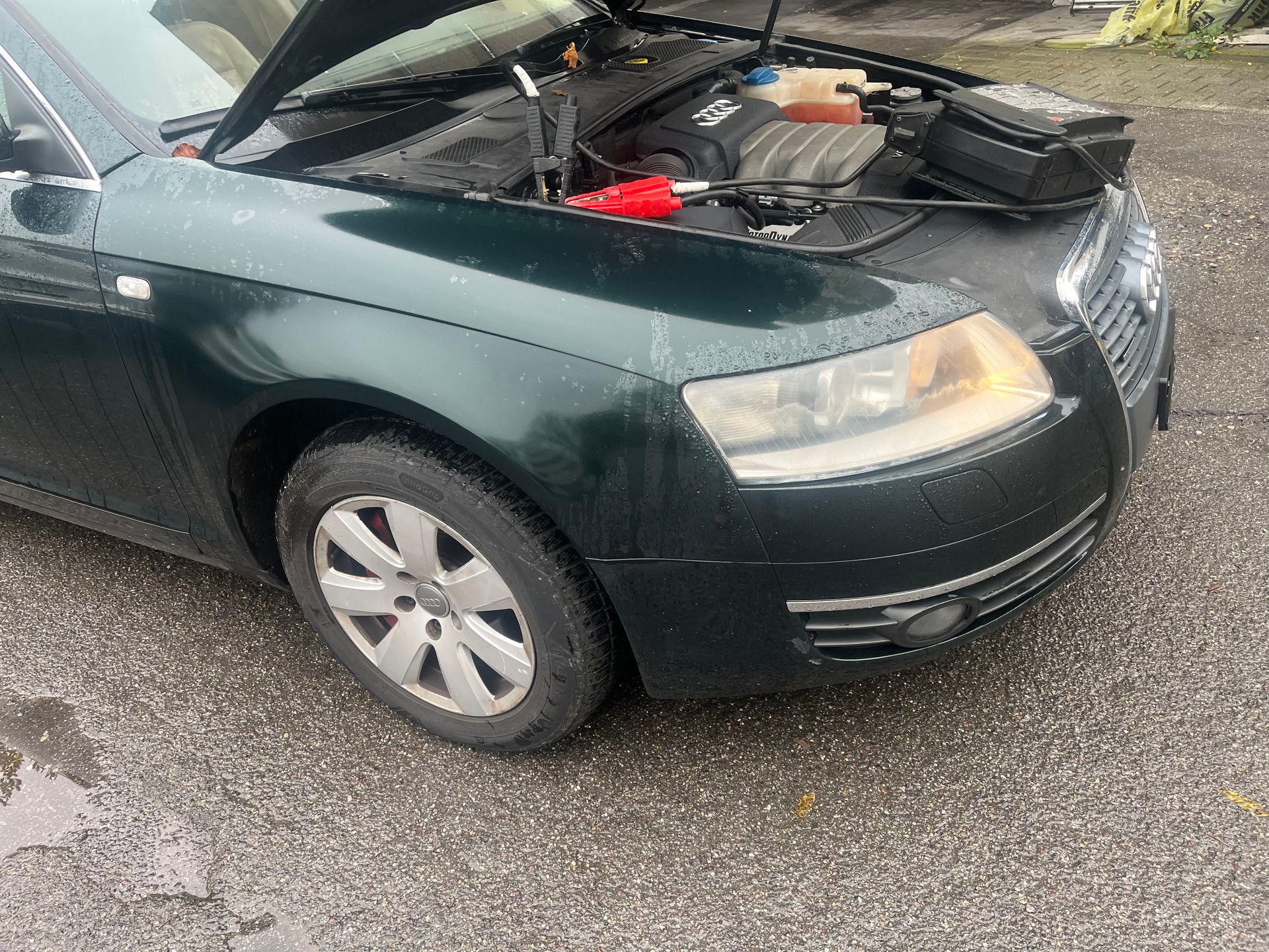 AUDI A6 Avant 3.2 V6 FSI quattro-image-4