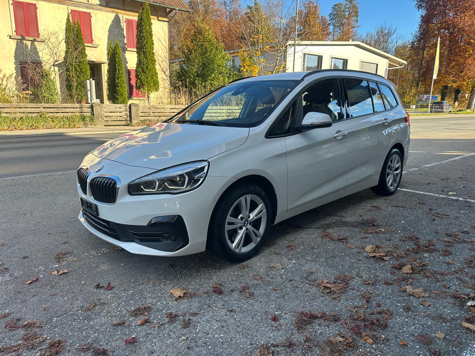 BMW 218d xDrive Gran Tourer Steptronic-image-1