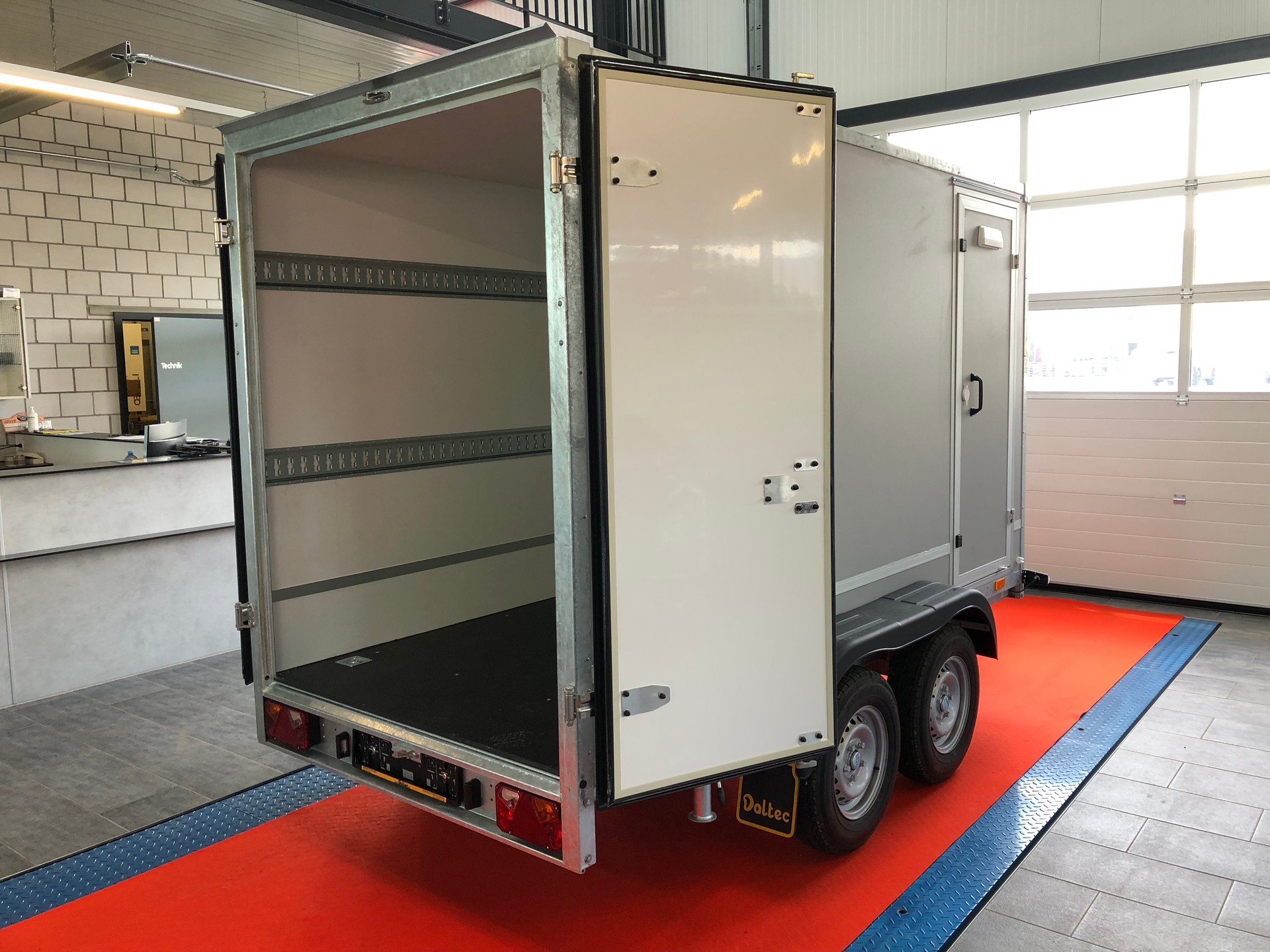 TOMPLAN T3500T 2700 Flügel+Servicetüre-image-9
