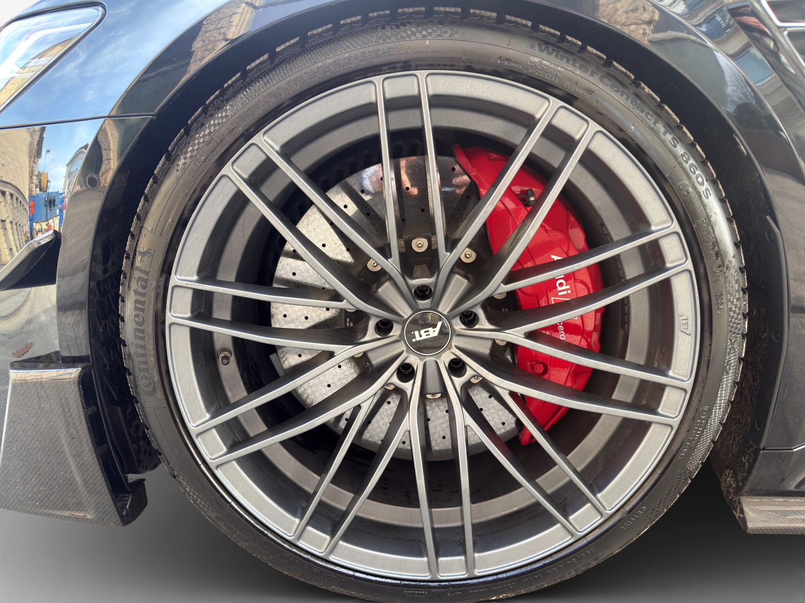 AUDI RS6 Avant 4.0 TFSI V8 quattro-image-13