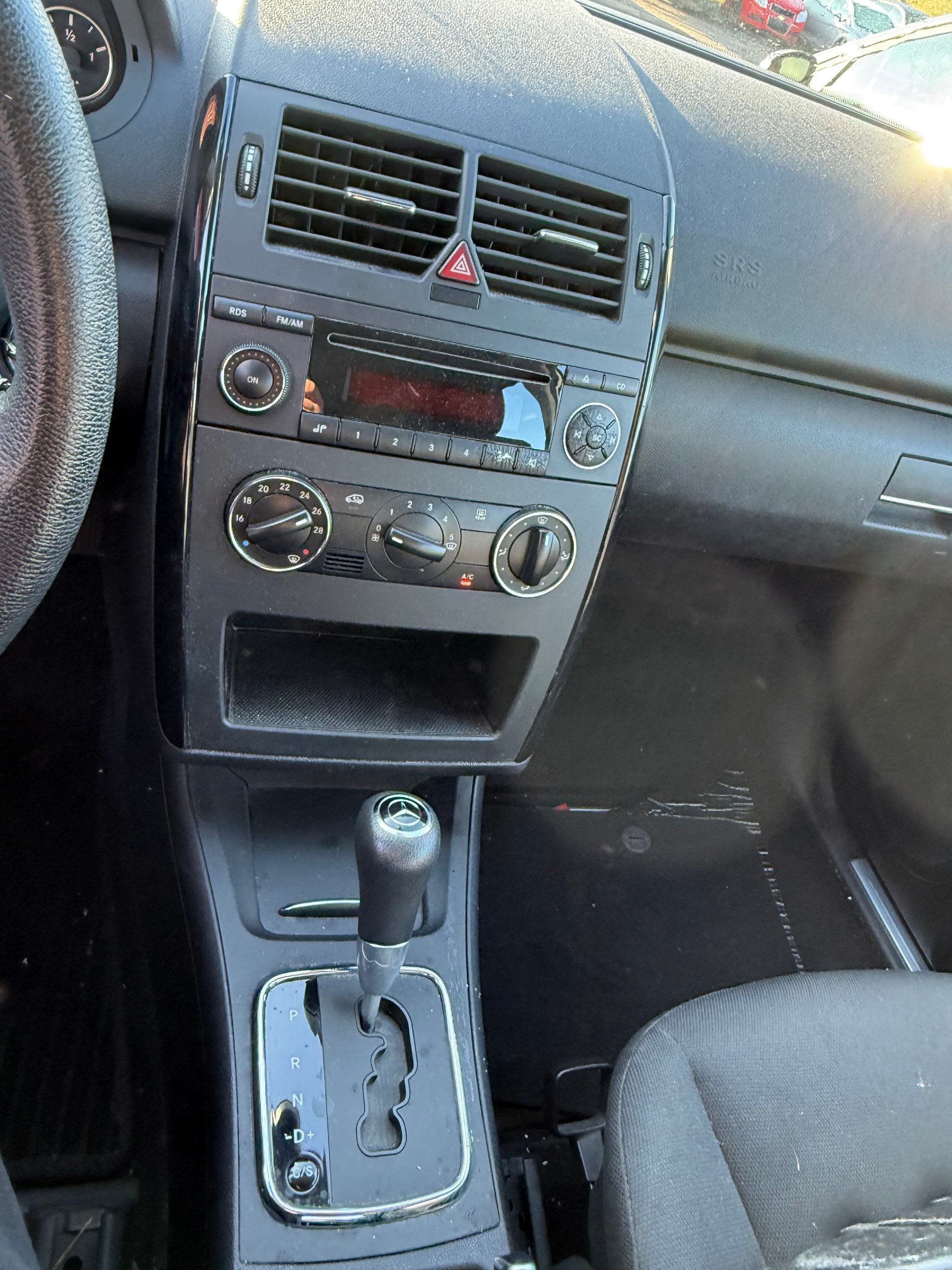 MERCEDES-BENZ A 170 Classic-image-8