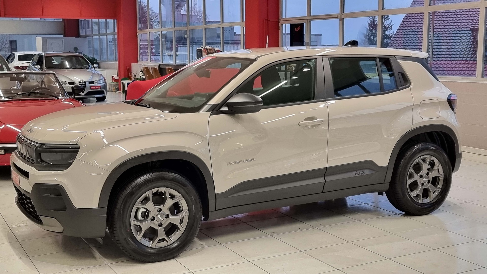 JEEP Avenger Longitude 1.2 Benzin-image-1