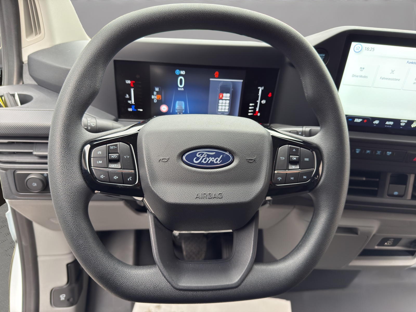 FORD Transit Custom Combi 320 L2H1 Trend Automat-image-9