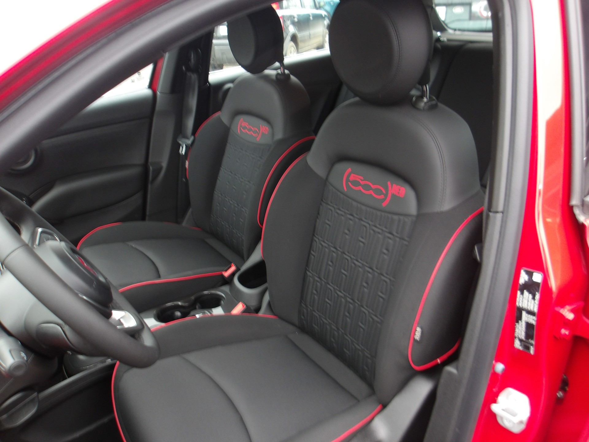 FIAT 500X 1.5 Hybrid Red DCT-image-9