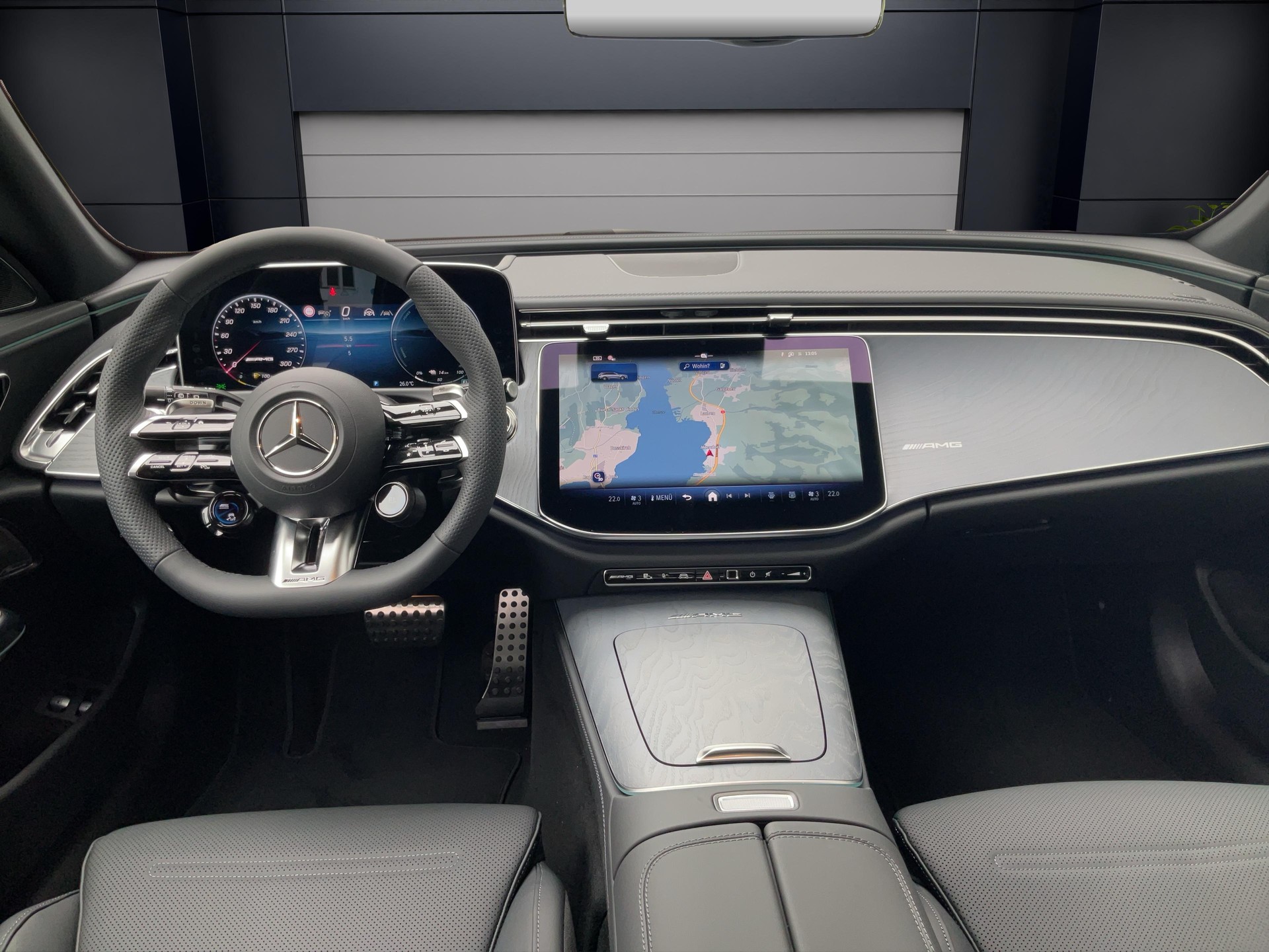 MERCEDES-BENZ AMG E 53 Hybrid 4MATIC+ T-Modell-image-5