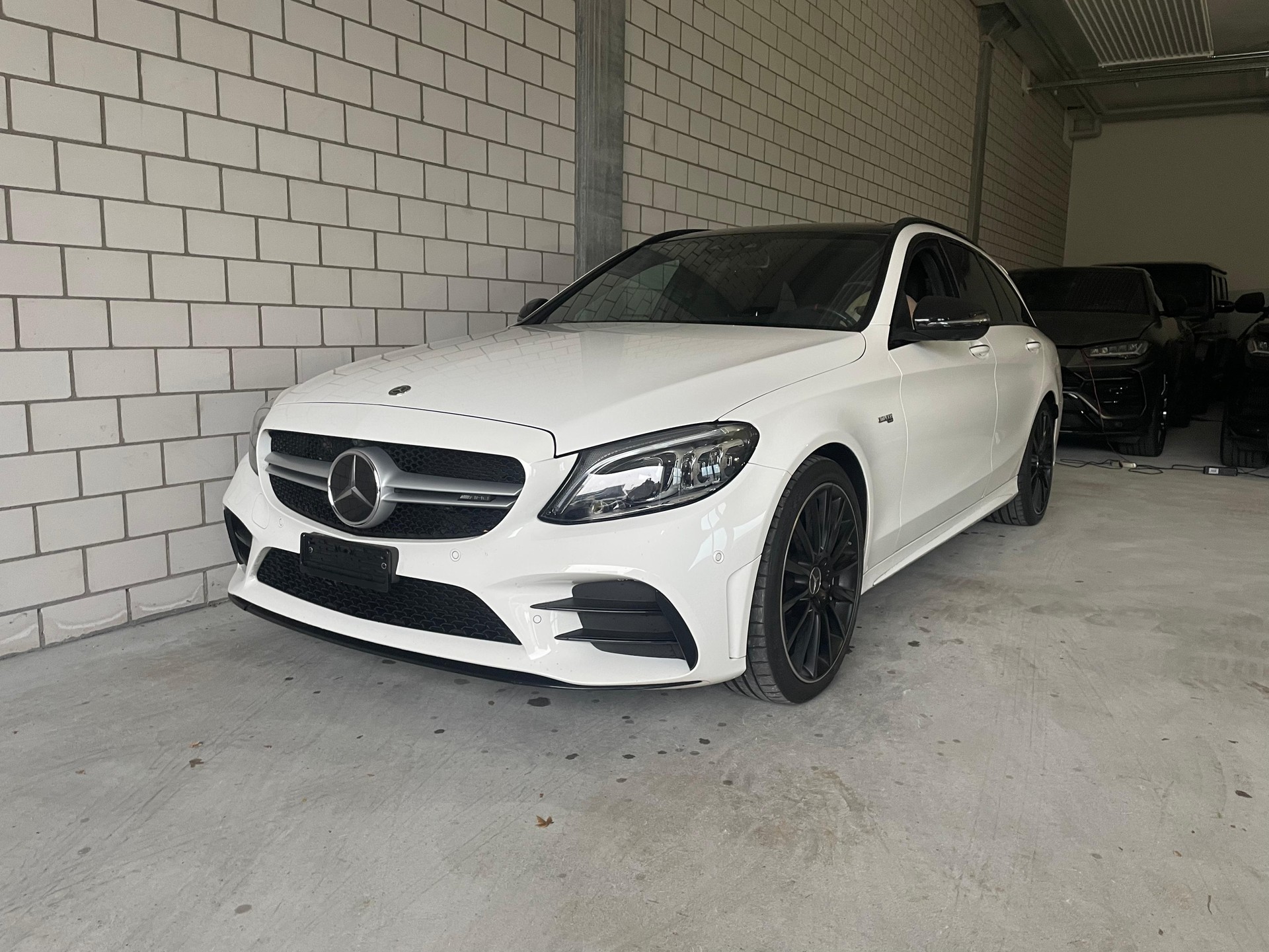 MERCEDES-BENZ C 43 AMG 4Matic 9G-Tronic Traumausstattung-image-1