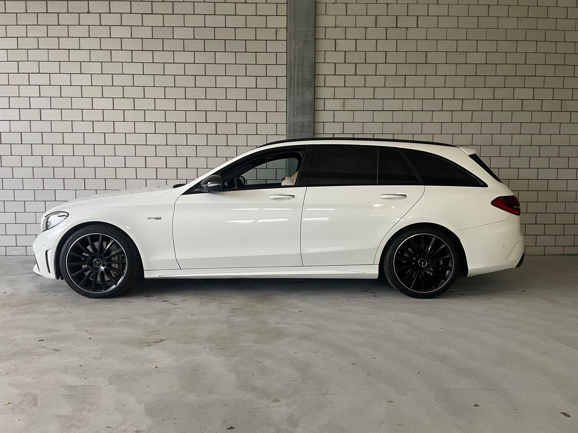 MERCEDES-BENZ C 43 AMG 4Matic 9G-Tronic Traumausstattung