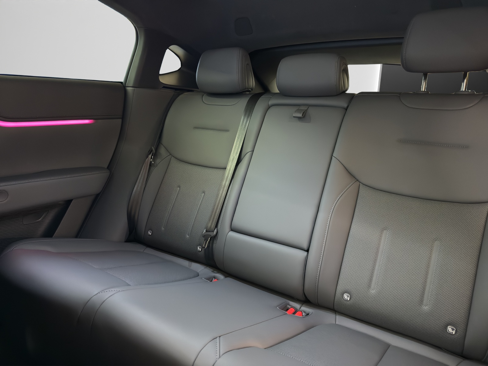 Image XPENG G6 G6 87,5kWh Performance AWD 2026