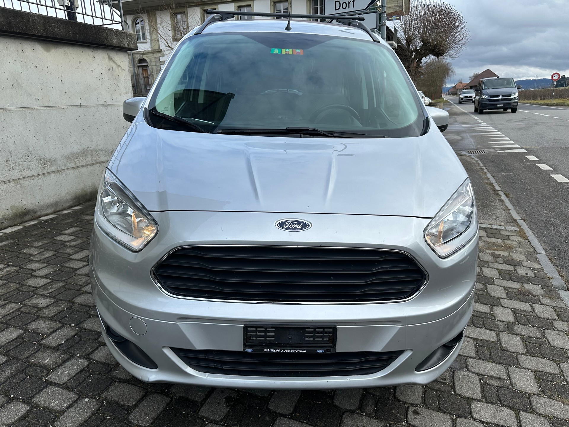 FORD Tourneo Courier 1.0 SCTi Ambiente-image-7