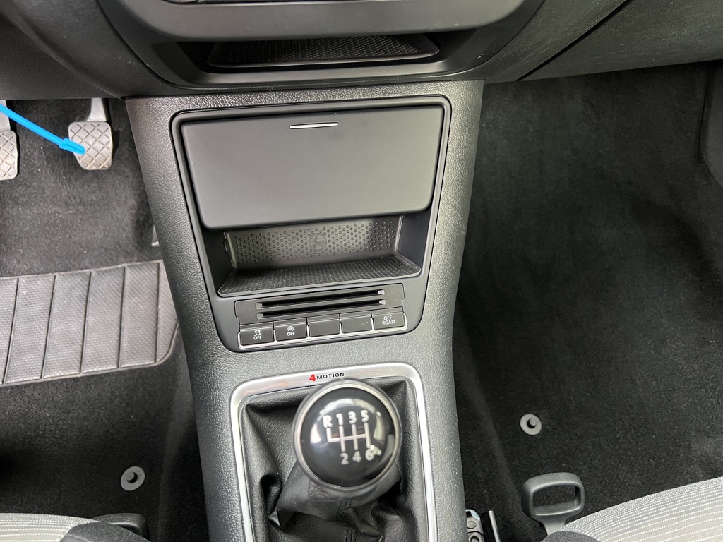 VW Tiguan 2.0 TDI BlueMotion Track&Field 4Motion-image-12