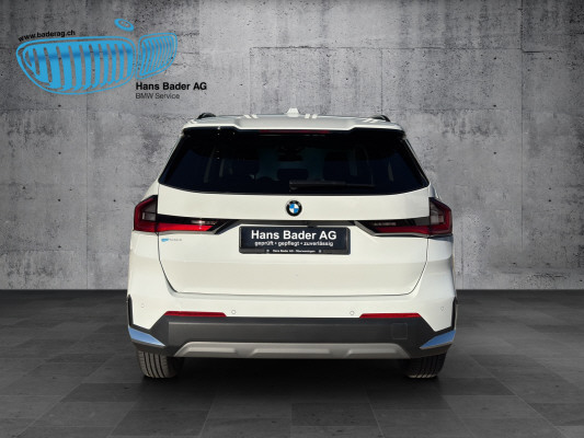BMW X1 xDrive 20d 48V-image-3