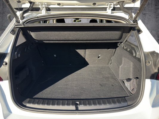 BMW X1 xDrive 20d 48V-image-11