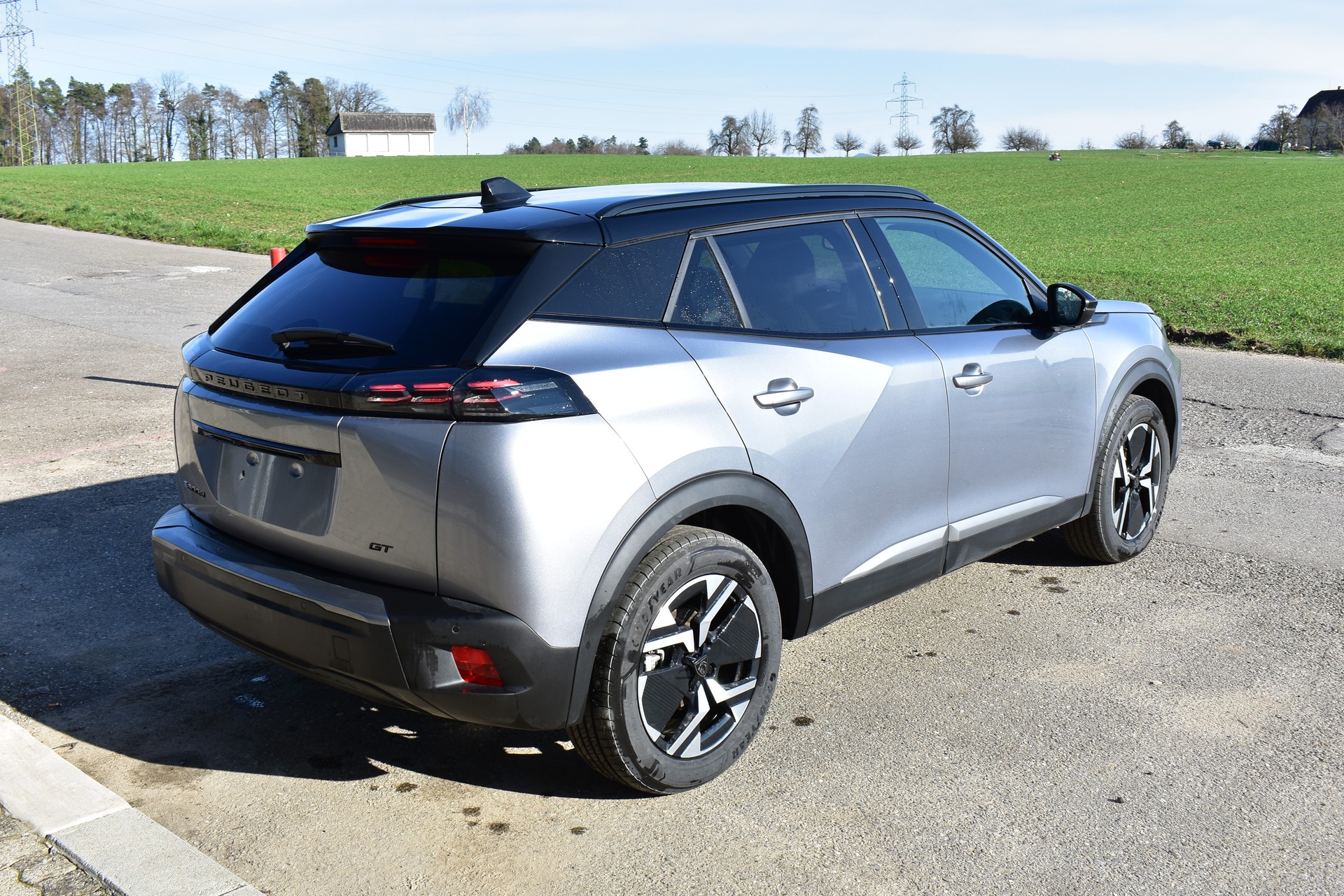 PEUGEOT 2008 156 e 54 kWh GT-image-4