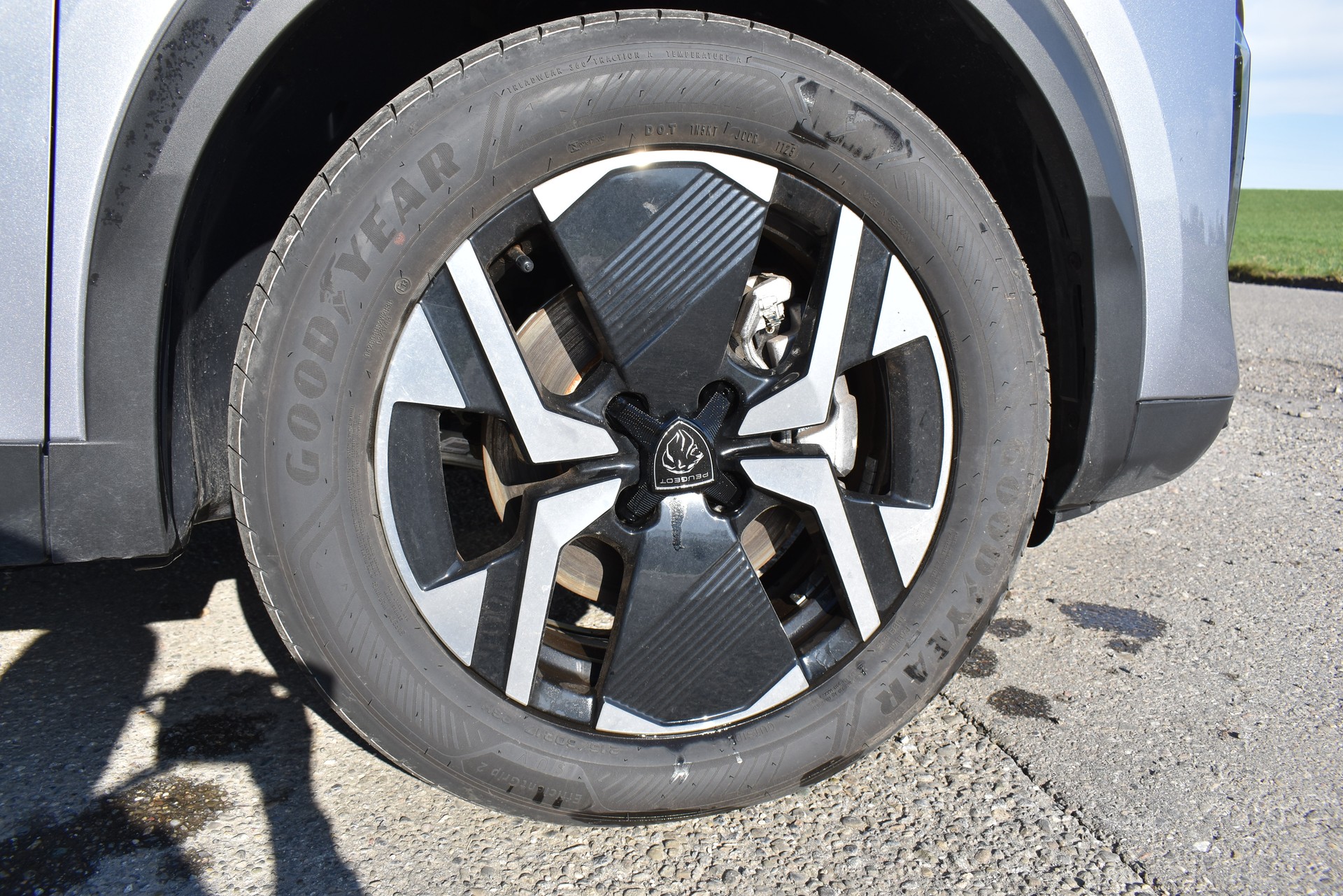 PEUGEOT 2008 156 e 54 kWh GT-image-12
