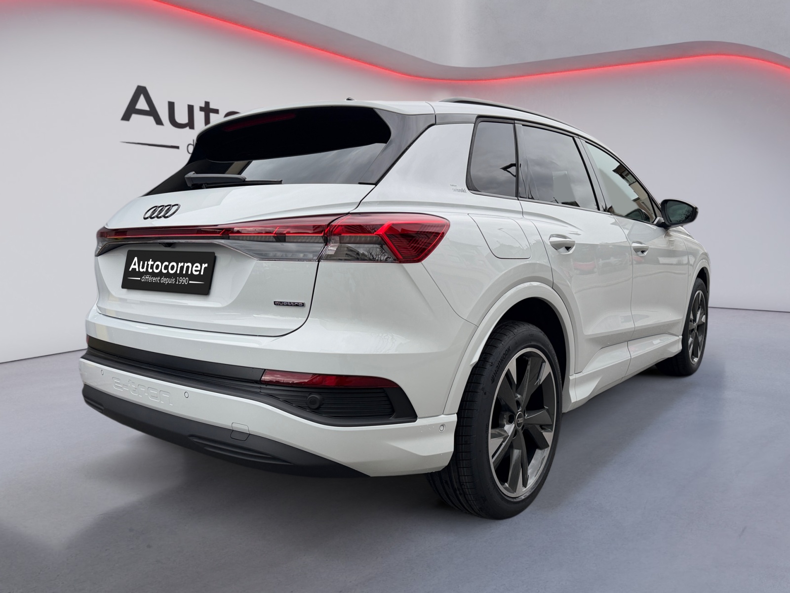 AUDI Q4 e-tron 45 Edition Swiss Ski quattro-image-4
