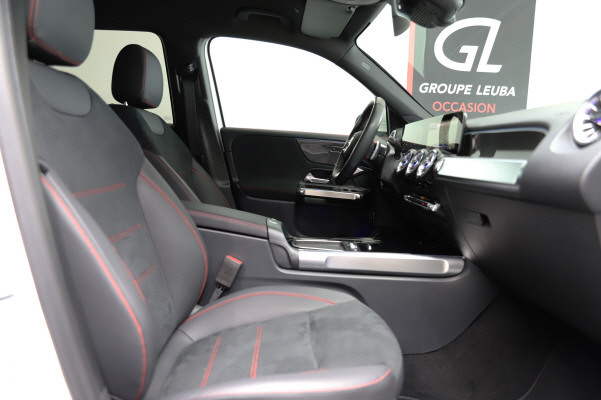 Image MERCEDES-BENZ GLB-200 GLB 200 7G-Tronic