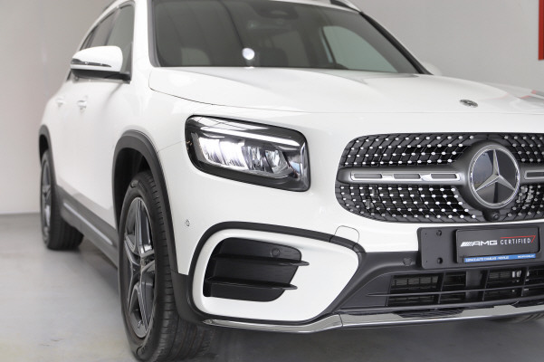 MERCEDES-BENZ GLB 200 7G-Tronic-image-1