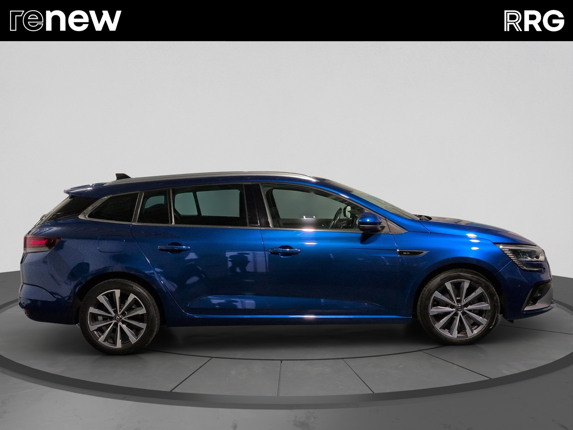 RENAULT Mégane Grandtour 1.6 E-Tech R.S. Line-image-1