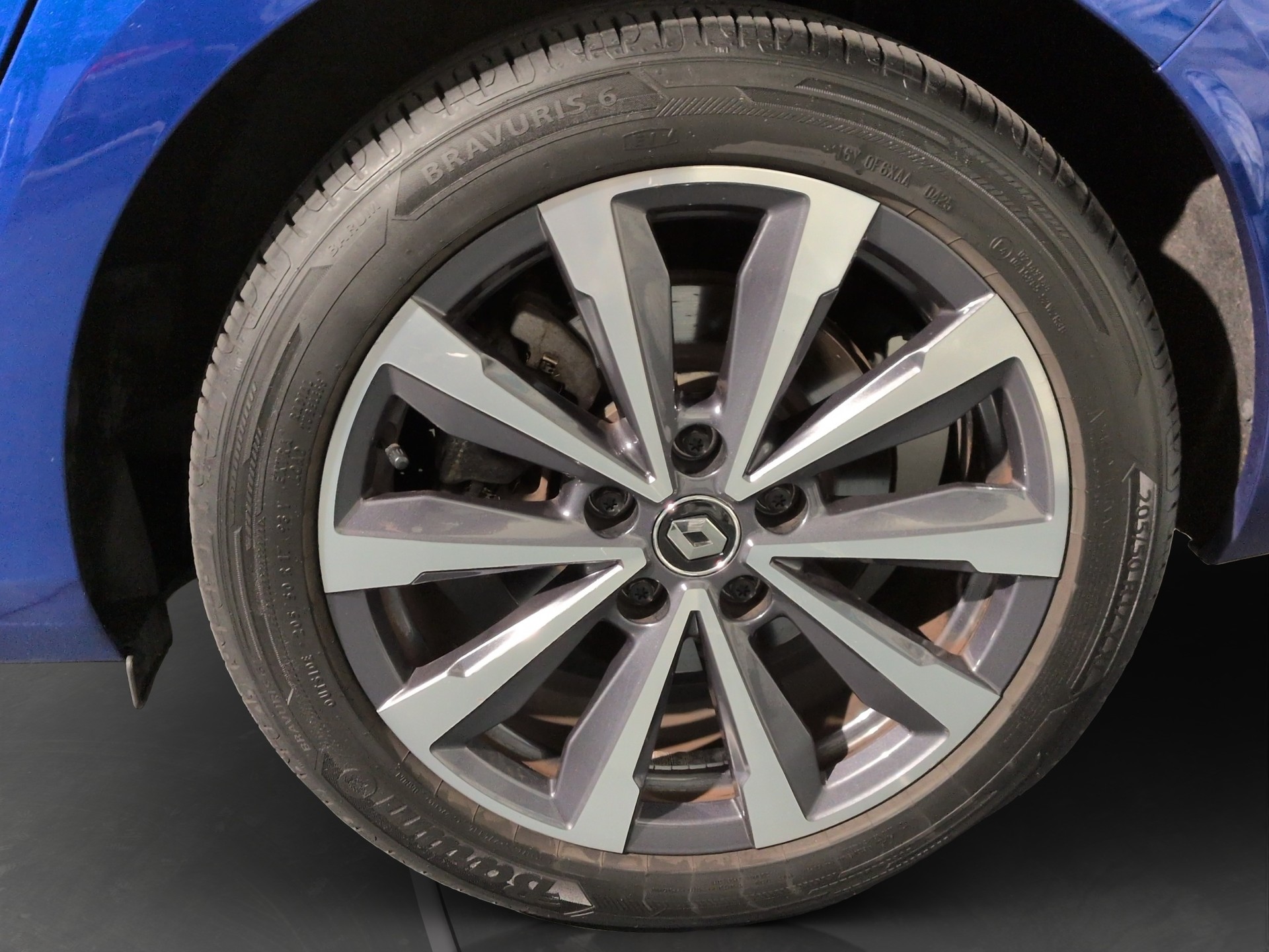 RENAULT Mégane Grandtour 1.6 E-Tech R.S. Line-image-24