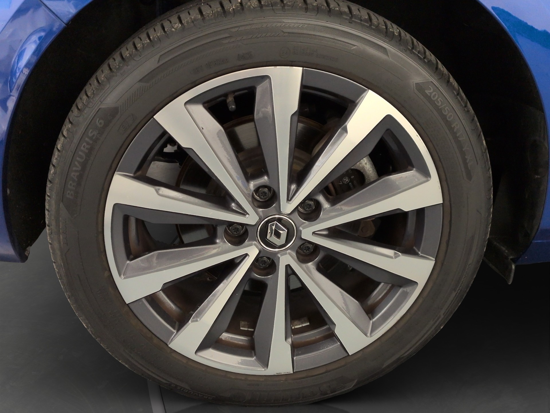 RENAULT Mégane Grandtour 1.6 E-Tech R.S. Line-image-25