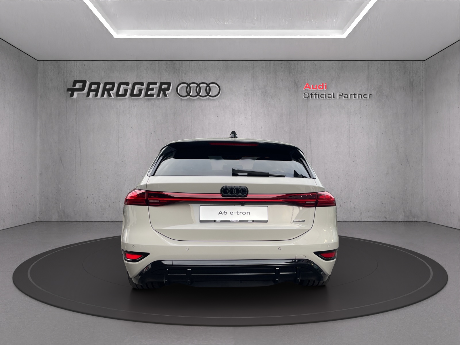 AUDI A6 Avant e-tron quattro-image-3