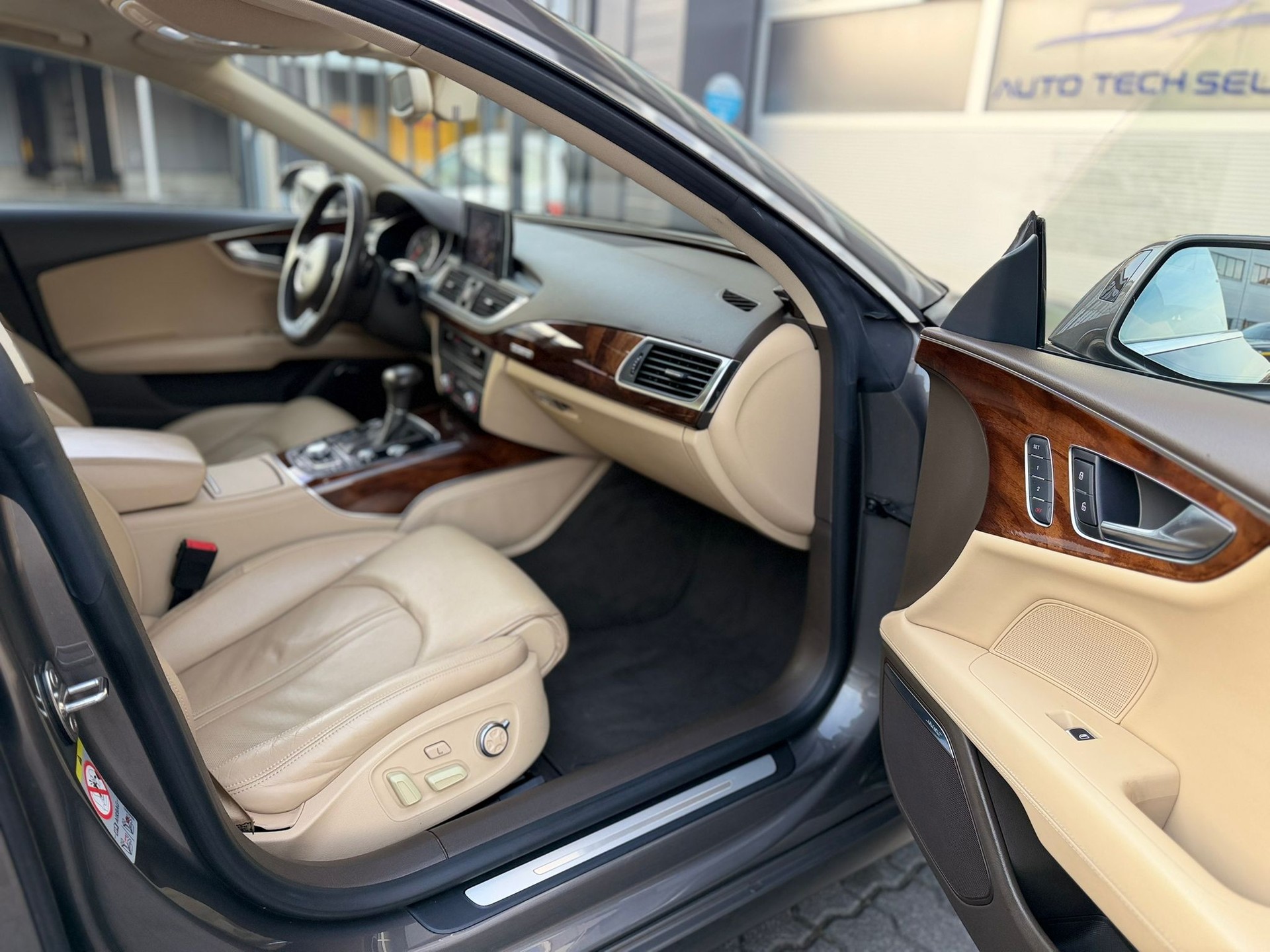 AUDI A7 Sportback 3.0 TDI quattro S-tronic-image-10