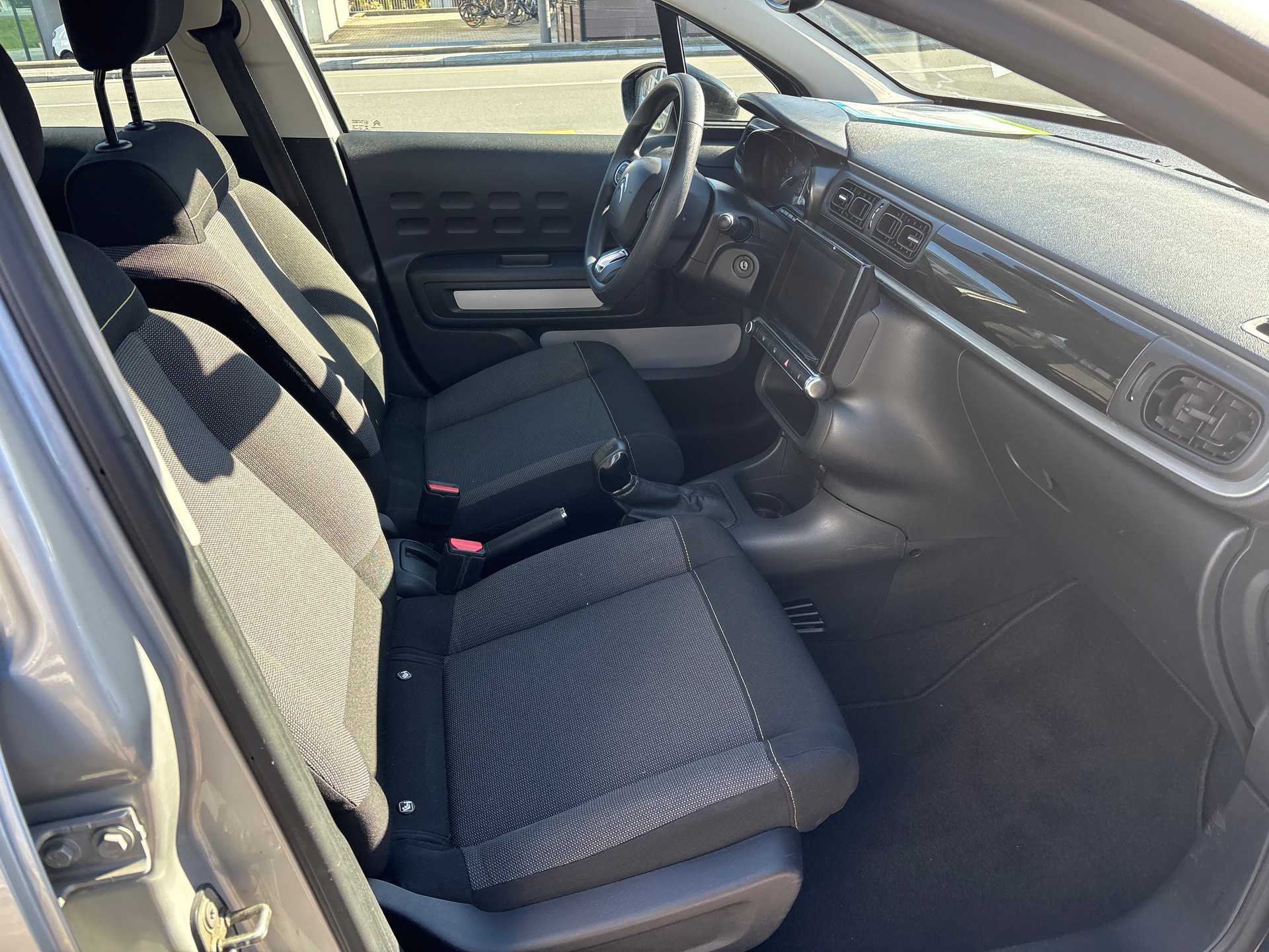 CITROEN C3 1.2i PureTech Live-image-7