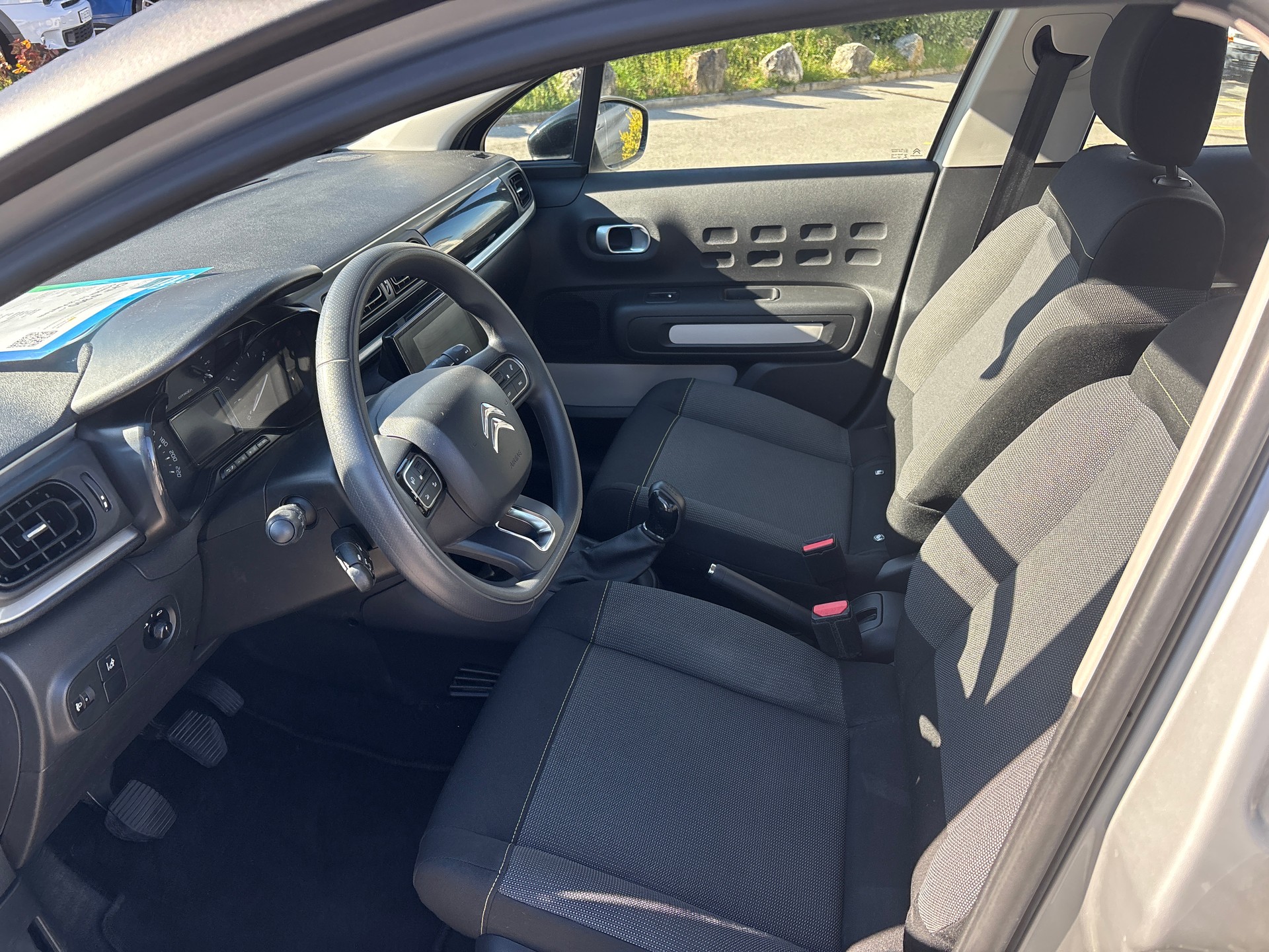 CITROEN C3 1.2i PureTech Live-image-6