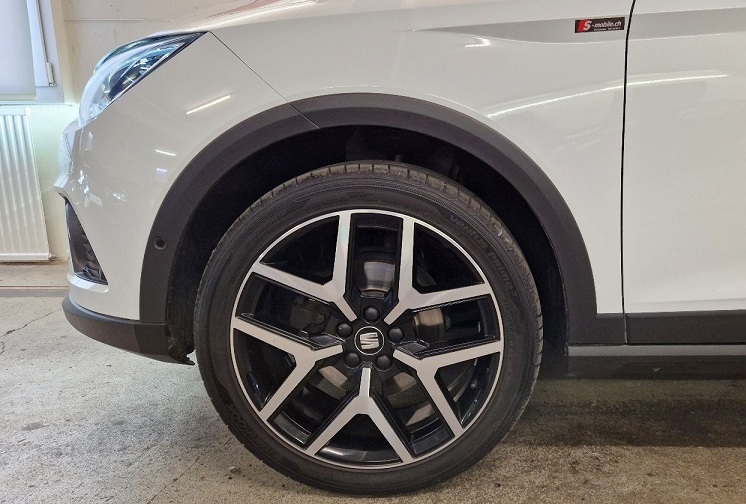 SEAT Arona 1.0 TSI Eco Hola FR DSG-image-5