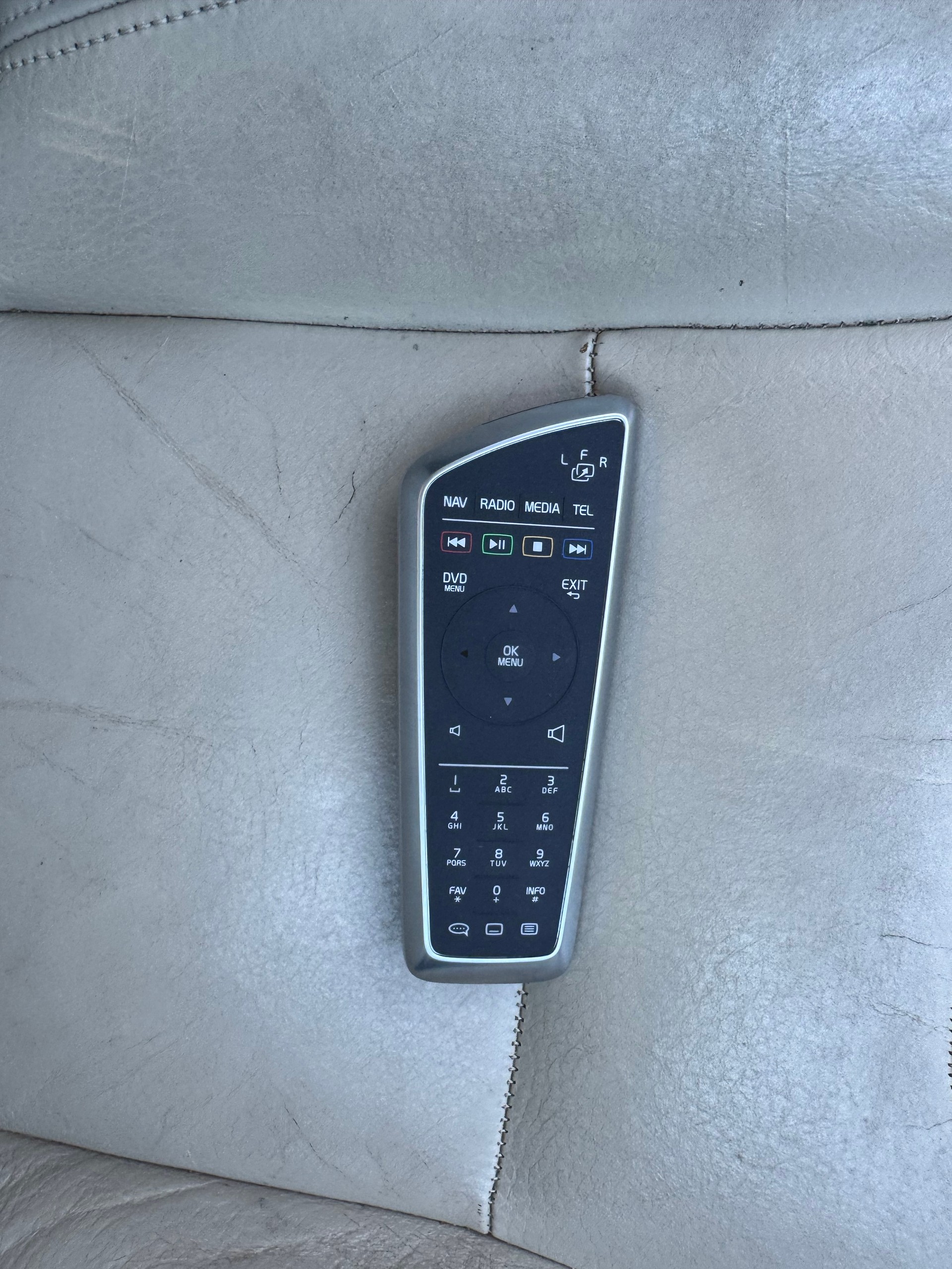 VOLVO V60 T5 Powershift-image-9